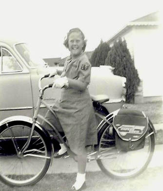 Photo of Sara on her Schwinn bike.